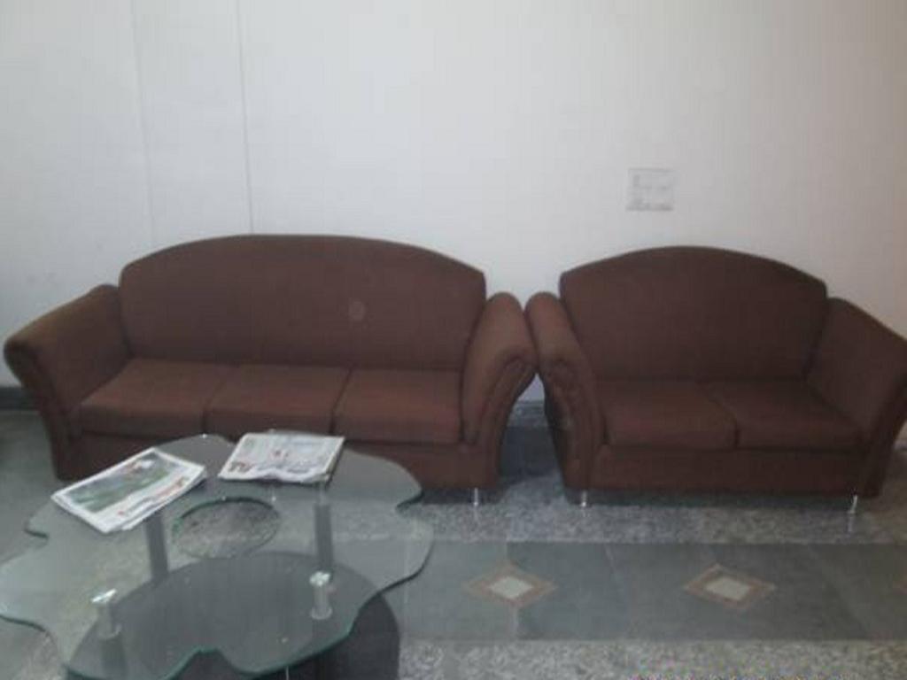 Charanpahari Hotel Ню Делхи Екстериор снимка